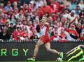 Sydney have come from behind to crush Carlton, with Isaac Heeney again pushing his Brownlow claims. (Dean Lewins/AAP PHOTOS)