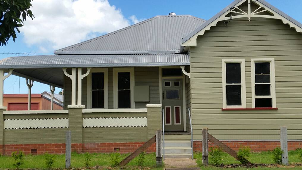 The Aussies addicted to restoring heritage homes