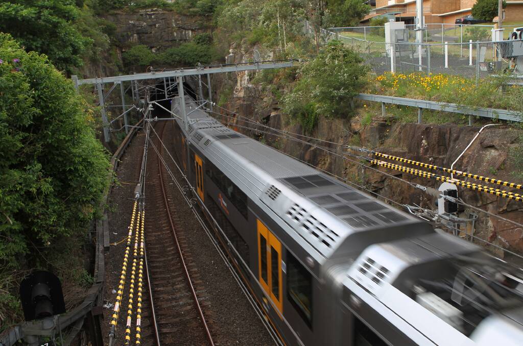 If high speed rail replaced the existing train line between Wollongong and Sydney it would halve the travel time, according to a submission in a new federal government report.