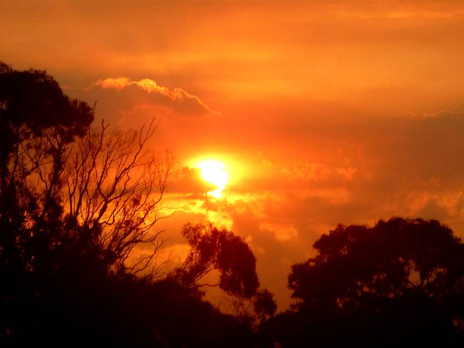 Red hot: A Warilla sunset by Mathy Mitchell. Send us your images to letters@illawarramercury.com.au or post to our Facebook page.
