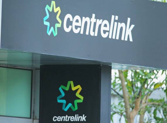 Welfare fraudster in $17k Centrelink swindle