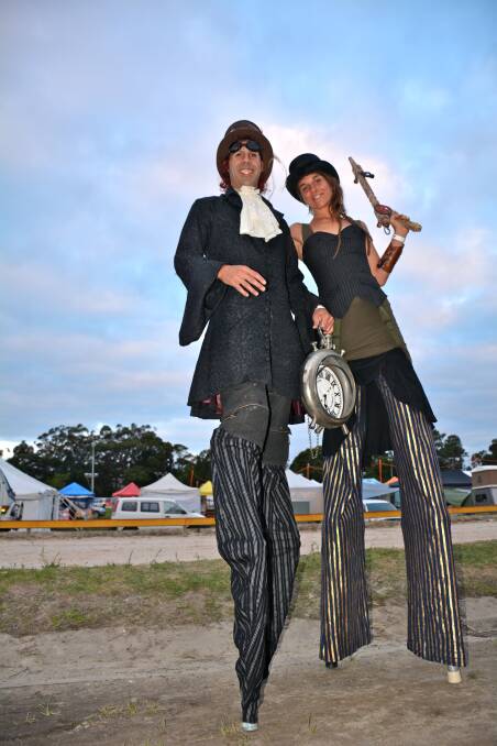 Stilt-walkers Nathan Kerr and Kobie Clifton at the Illawarra Folk Festival 2016. Picture: Desiree Savage