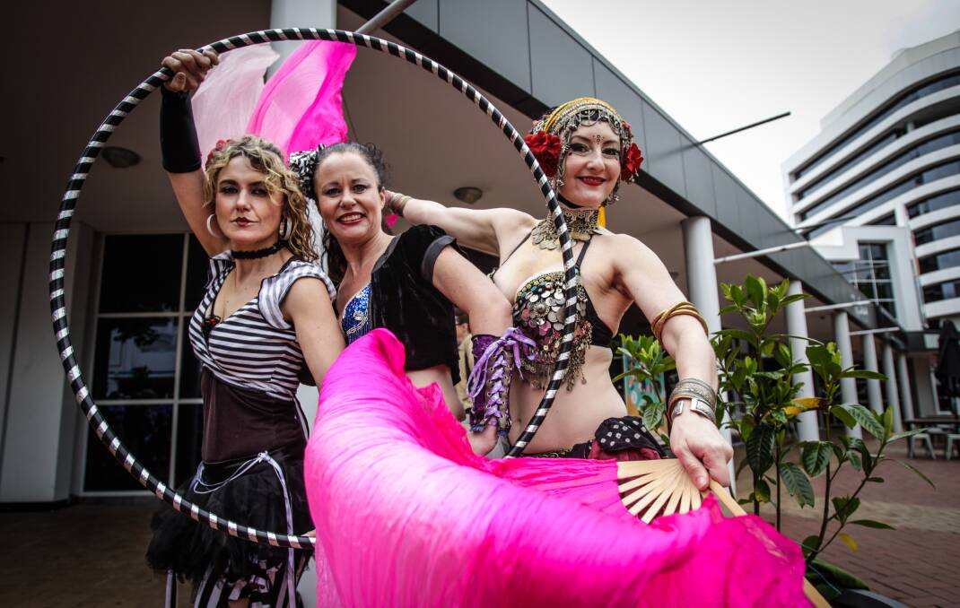 COLOURFUL FUN: Carnivale group at Viva La Gong 2015. Picture: Georgia Matts