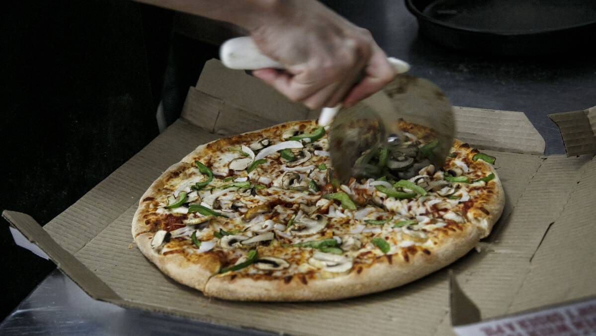 Gong man sues Domino’s after his pizza never arrived
