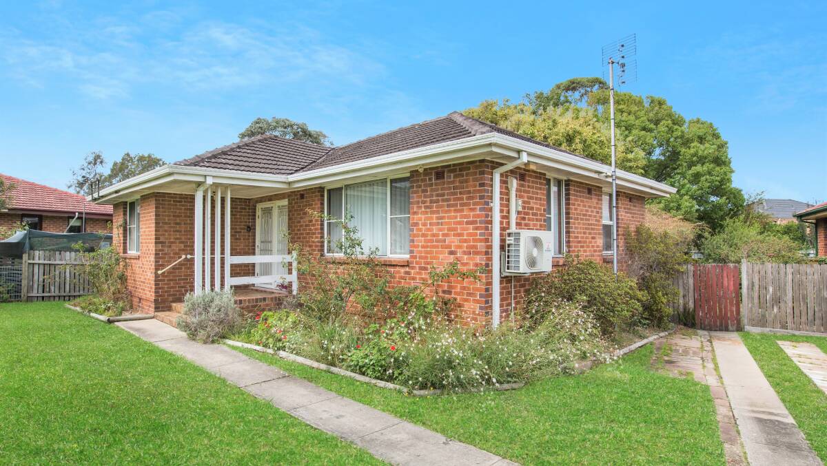 ENTRY LEVEL: Less than 200 metres from Lake Illawarra this older style home would suit a first homebuyer or investor. According to NAB, the average Berkely home brings in a median of $400 rent per week. Picture: Dimosons
