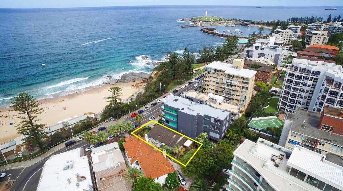 HOT PROPERTY: Units 5 & 6/20-22 Cliff Road, North Wollongong will be sold as one package via auction onsite, Saturday February 25. Pictures: AM Rutty