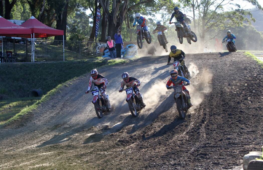 ALL ACTION: Wollongong Motorcycle Club will hold a race meet dedicated to two-stroke bikes at Mt Kembla on Sunday. Picture: Noel Downey - Wollongong Images
