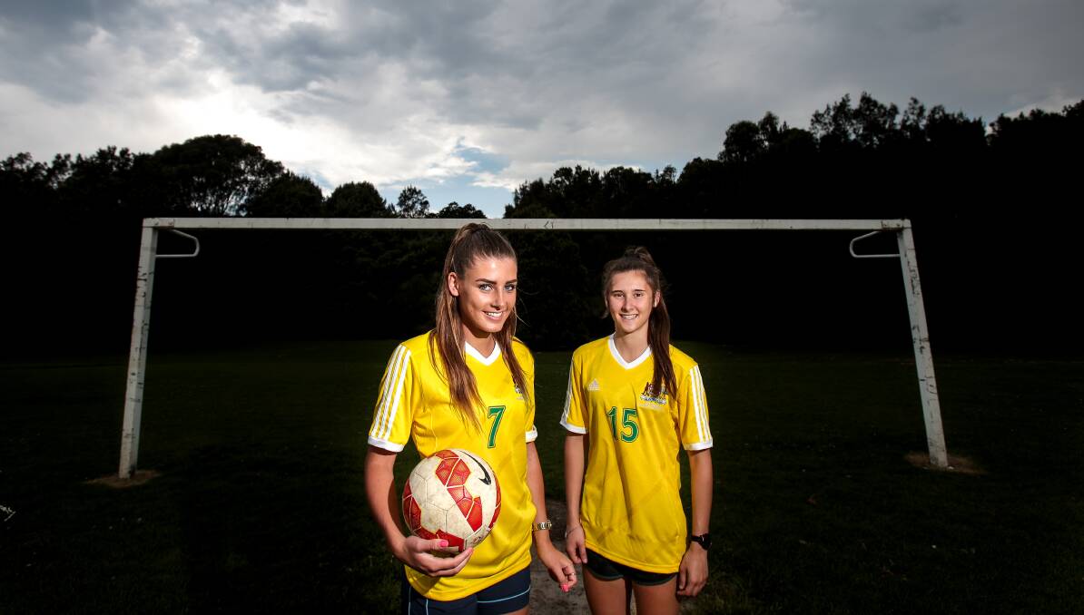 NATIONAL PRIDE: Katelyn Leadbeatter and Nikita Woods have travelled to Japan to play for the Australian Schoolgirls. Picture: ADAM McLEAN