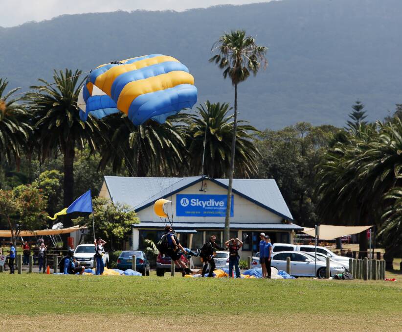 EMBARRASSMENT: Plans by Skydive Australia, formerly Skydive the Beach, require the demolition of aged facilities at Stuart Park. Picture: Robert Peet