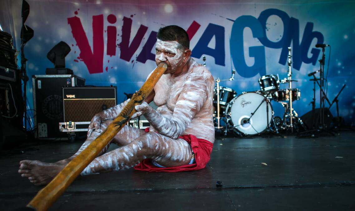 FLASHBACK: Stephen Henry playing the didgeridoo at Viva La Gong 2014. Picture: Adam McLean
