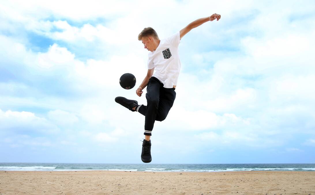 SKILLS TO PAY THE BILLS: Freestyle footballer and Woonona resident Thomas Kentta has travelled to Melbourne this weekend to compete at the Oceania Titles. Picture: Sylvia Liber