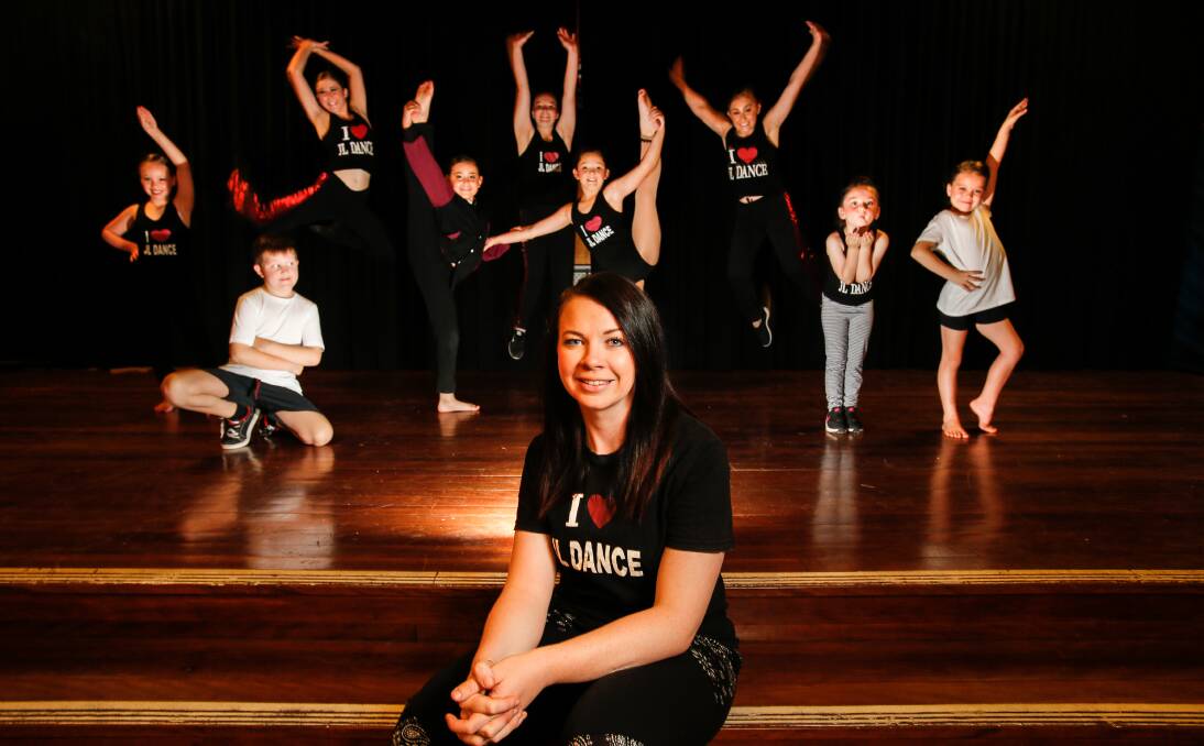 TRIP OF A LIFETIME: JL Dance owner Jodie-Lee Buckley with some of her students who are going to Los Angeles in January 2018. Students are looking for sponsors to support the dance trip. Picture: Adam McLean