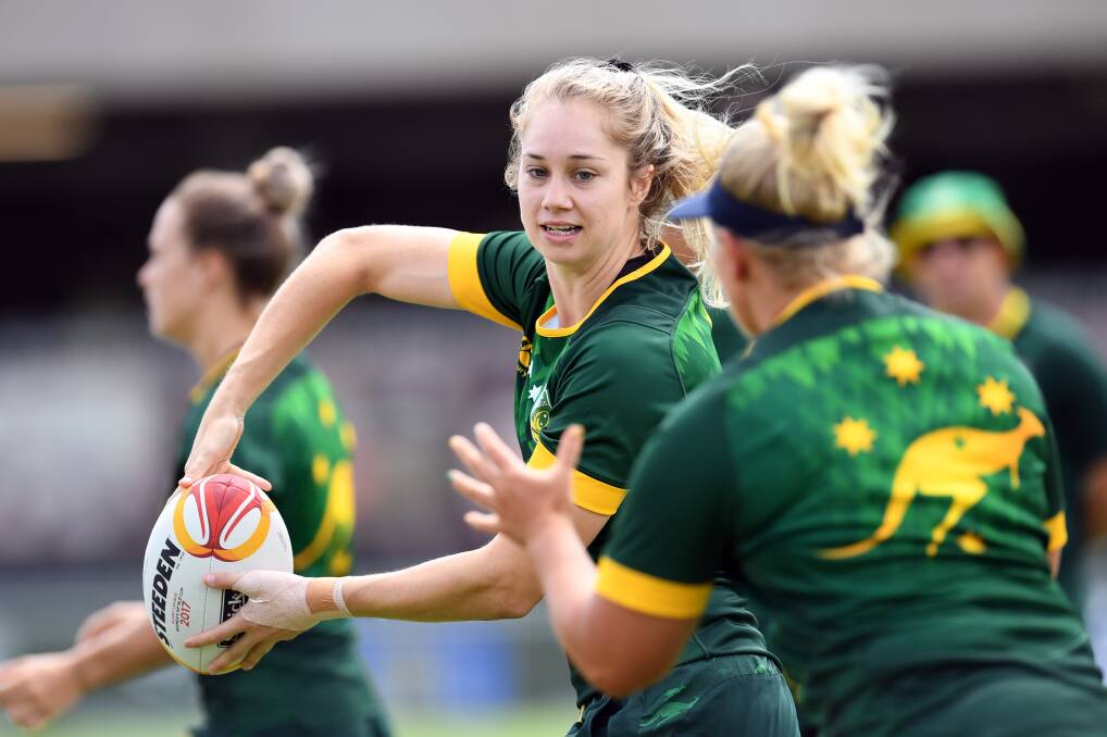 Australian Jillaroos player Kezie Apps is seen during the team's Captain's Run in Brisbane, Friday, December 1, 2017. The Jillaroos will meet the New Zealand Kiwi Ferns in the Women's Rugby League World Cup final at Suncorp Stadium on December 2. (AAP Image/Dan Peled) NO ARCHIVING