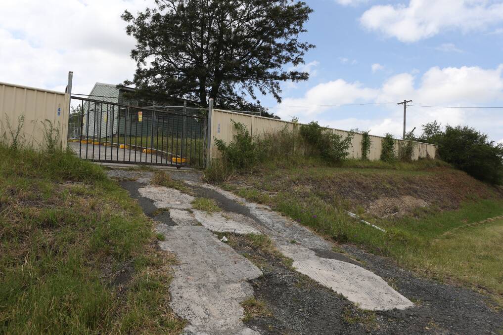 This empty house at Croome Road - part of the Albion Park Rail Bypass footprint -
 no longer has a security guard outside after Kiama MP Gareth Ward ordered Roads and Maritime Services to scrap it. Picture: Robert Peet