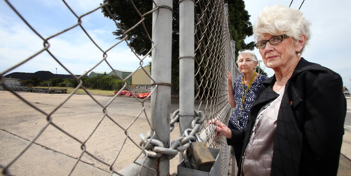 Close it in: Peggy Stransky (right) and Olive Rodwell say the slag stockpiles that would be built at this site on Ols Port Rd pose an unacceptable threat to health. Picture: Sylvia Liber