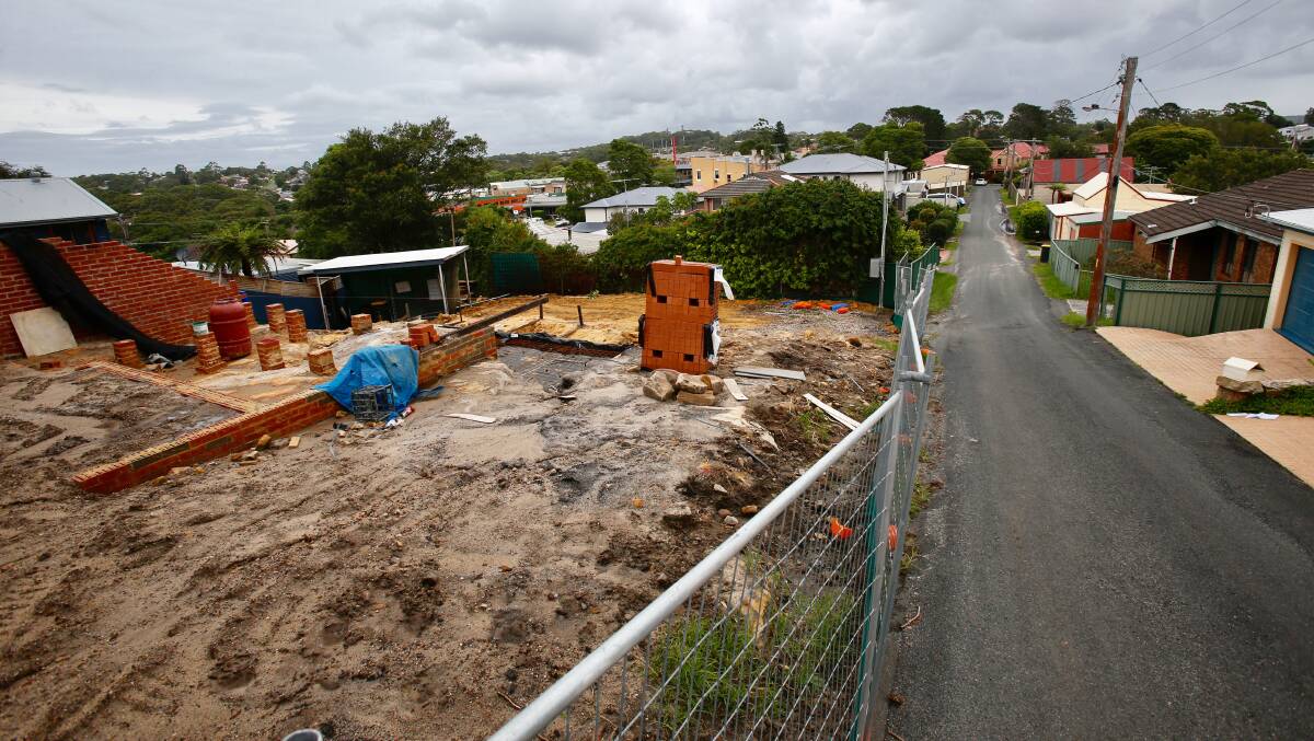 Nearby residents hold concerns about odours emanating from a site under construction at 98A Parkes Street, Helensburgh. Picture: Adam McLean