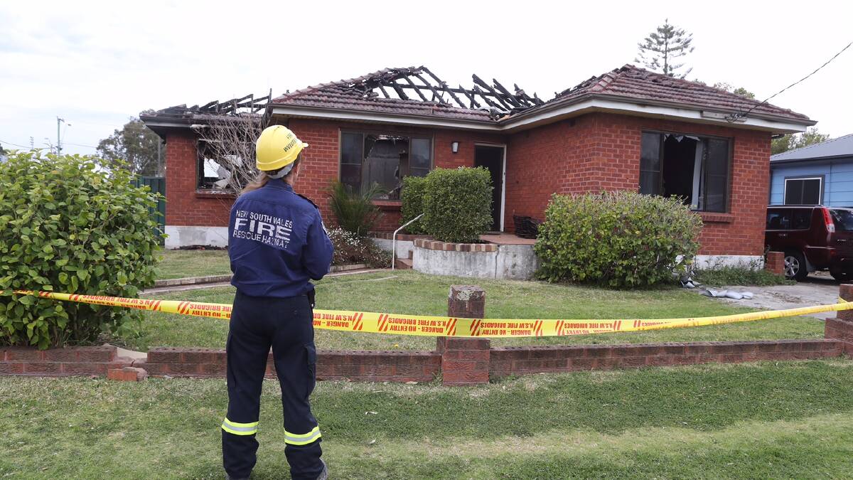 Dapto family loses home in fire