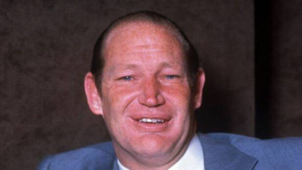 McWilliam worked with Kerry Packer at his Sydney Park Street HQ for the first half of the 1980s. 

