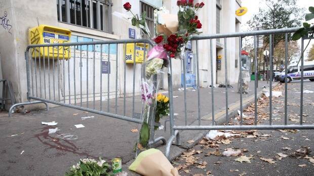 The scene outside the Bataclan theatre the morning after the attack. Photo: Andrew Meares