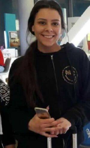 Missing: Sydney teenager Cassie Olczak. Photo: NSW Police
