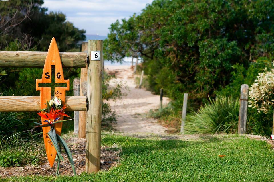Erected at the northern end of Woonona beach is this memorial to Steve Gee, who passed away on Monday. Picture: Adam McLean.