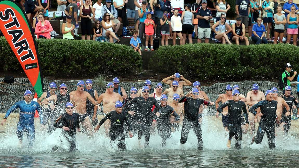 Rio Olympic hopeful Jake Birtwhistle continued his love affair with the Australia Day Aquathon on Tuesday crossing the finish line first for the third straight year.