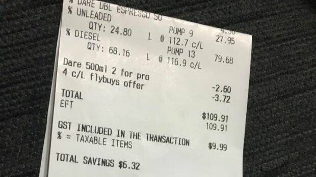 Crawley asked for the man's name and contact number, but instead he wrote "pass it on" on the receipt.  Photo: Supplied

