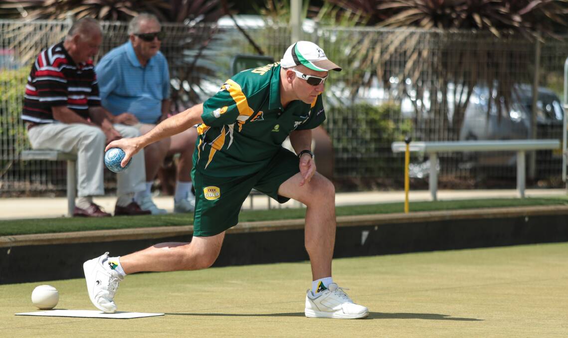 Figgy Bowlo's Graeme Archer in action earlier this season. The former Scottish international will be a key figure in Sunday's Grade 1 grand final against defending champions Warilla. Picture: ADAM McLEAN