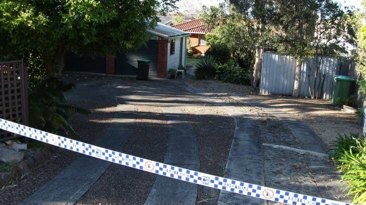 A body was found in the backyard of a house in Budgewoi. Photo: Phil Hearne