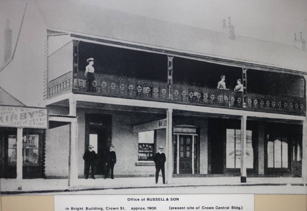 The office of Russell & Son (now RMB Lawyers) in Crown St, Wollongong in the early 1900s.