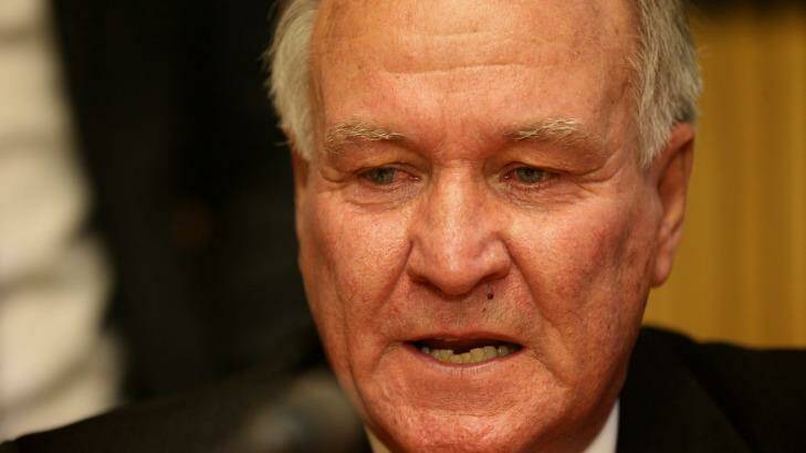 Former independent MP Tony Windsor hit out at the PM. Photo: Alex Ellinghausen 