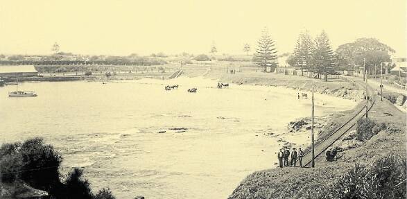 Brighton Beach at Wollongong Harbour, c1920. A traveller describes the harbour in a visit aboard a steamer in 1870. Picture: From the collections of WOLLONGONG CITY LIBRARY and ILLAWARRA HISTORICAL SOCIETY