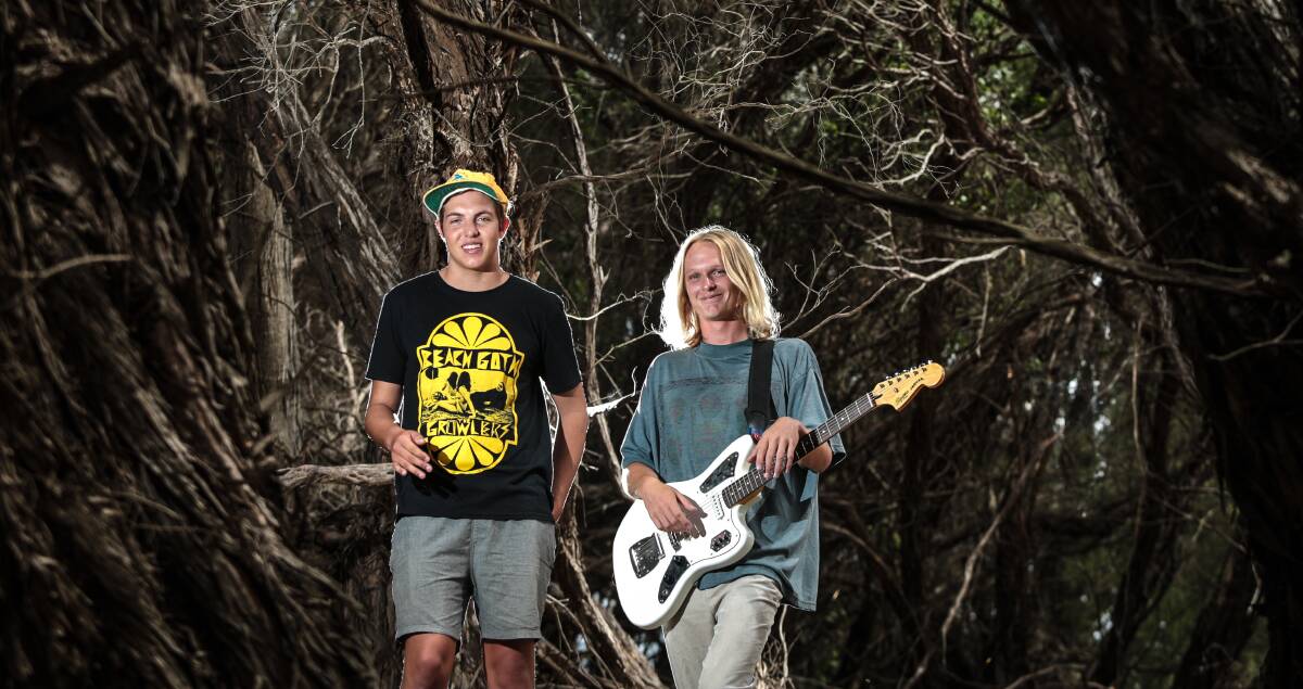 Homegrown: Zach Stephenson and Billy Fleming from the band Hockey Dad will play at the festival. Picture: ADAM McLEAN