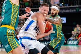Tasmania emerged victorious from a tight Game 2 of the NBL Finals against Melbourne United. (Linda Higginson/AAP PHOTOS)