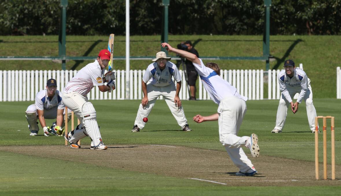 Keira skipper Graeme Batty made a brilliant unbeaten 83 to be the difference for the Lions in the premiership decider at North Dalton Park. Picture: ROBERT PEET