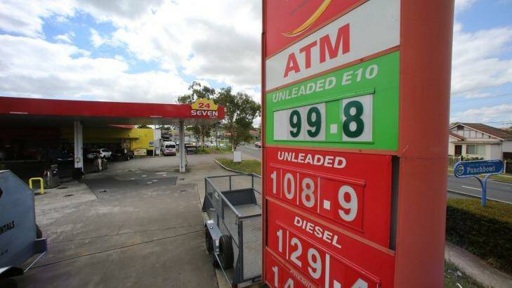 E10 fuel was selling for less than $1 a litre at 24 Seven Fuel in Punchbowl on New Year's Eve. Photo: Kirk Gilmour