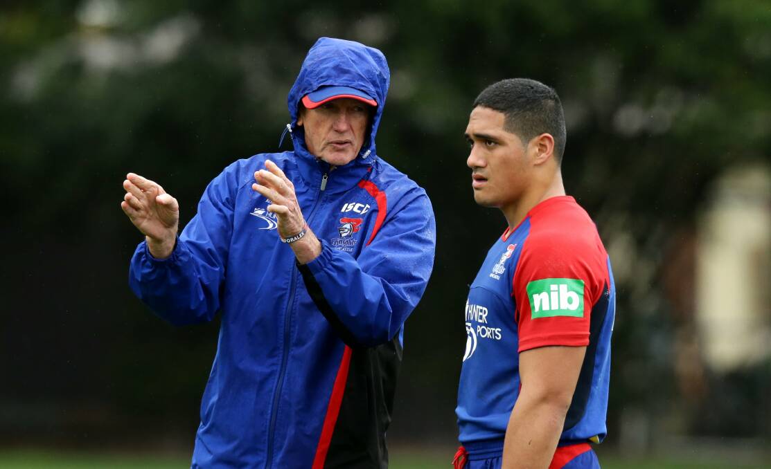 Sione Mata'utia at training with former Knights coach Wayne Bennett. Picture: JONATHAN CARROLL