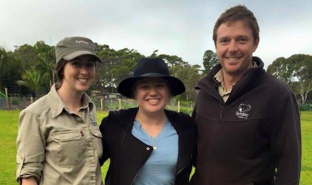 Enjoyable encounter: Kylie Elliott, Kelly Clarkson and Matt Radnidge at Symbio Wildlife Park on Sunday.