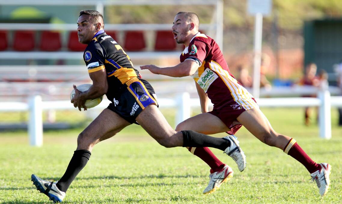 Nowra-Bomaderry halfback Geoff Johnson runs with the ball at Ron Costello Oval. Picture: SYLVIA LIBER