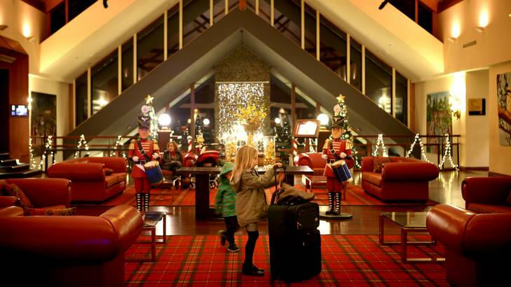 Christmas spirit: Guests at the Fairmont Resort in Katoomba. Photo: Getty Images/James Alcock