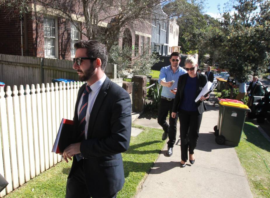 Detectives question residents in Sir Thomas Mitchell rd , Bondi Beach re the James Packer punch up on SundaySmh newsPhotos Ben RushtonMay 6 2014