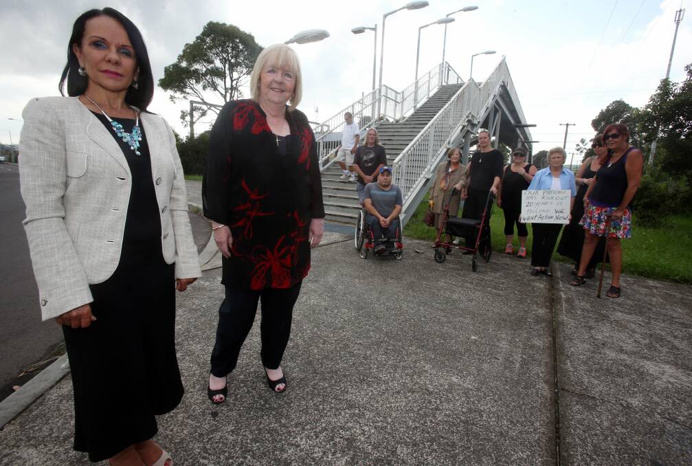 Deputy opposition leader Linda Burney and MP Noreen Hay with residents who are urgently trying to get an upgrade at Unanderra station, to make it accessible for the disabled. Picture: ROBERT PEET