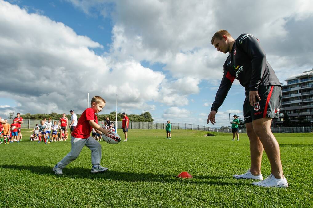 Mike Cooper takes part in a coaching clinic at WIN Stadium. Picture: CHRISTOPHER CHAN