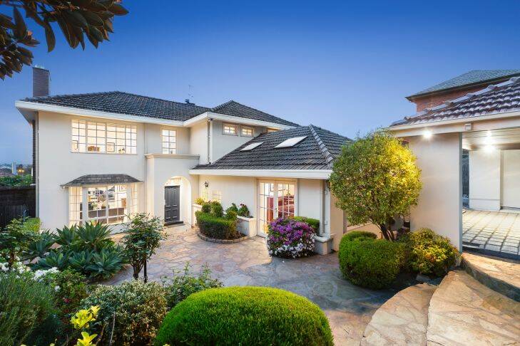 60 St Georges Road, Toorak
For Saturday Age property graphic running 14/10