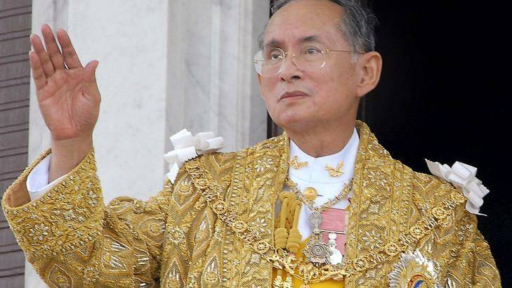 King Bhumibol Adulyadej acknowledges the crowd during celebrations of the 60th anniversary of his accession to the throne in 2006. Photo: Thai Gov/AP
