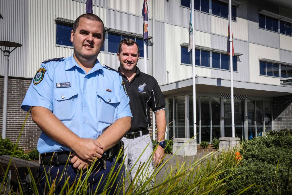 Oak Flats police Officers Sergeant Simon Day and Darren Kelly will be participating in a Kokoda Trek event in April. Picture: GEORGIA MATTS