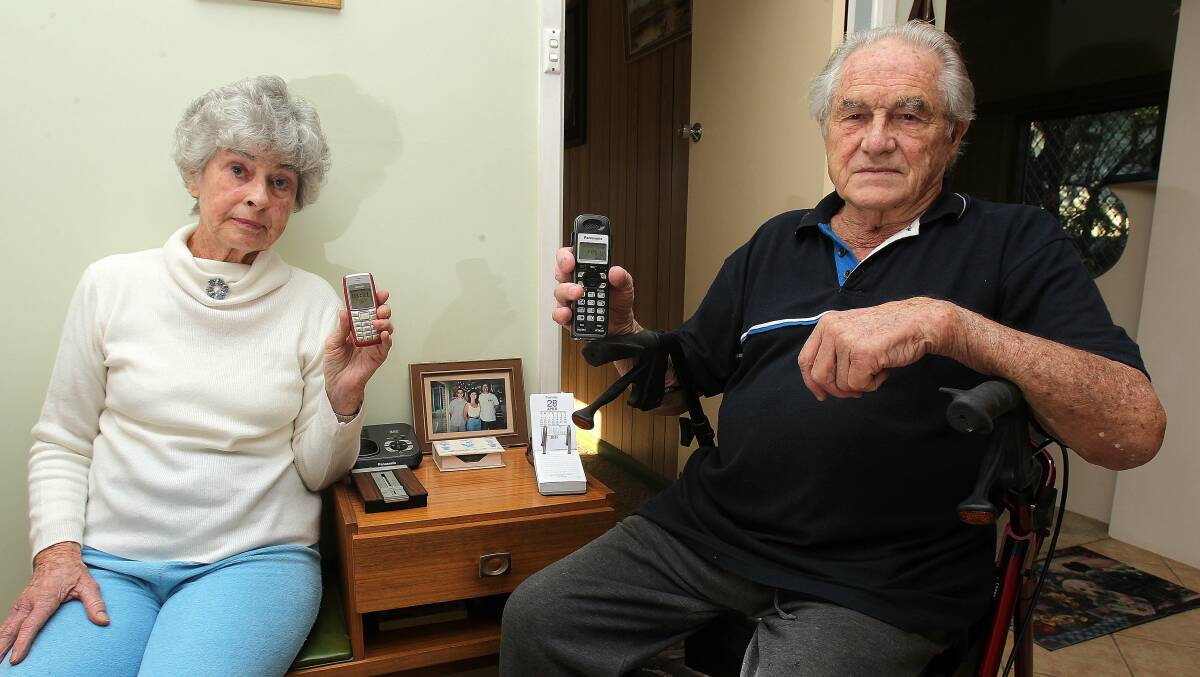 Unconnected: Pat Mobbs and husband Don are without landline phone services. Picture: GREG TOTMAN