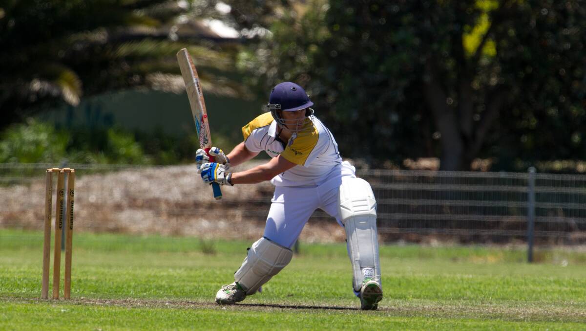 Too strong: Lake Illawarra’s Dave Lambert during the SCG Cup win over Balgownie last Sunday. The Lakers host Oak Flats in South Coast one-day final at Howard Fowles Oval. Picture: CHRISTOPHER CHAN