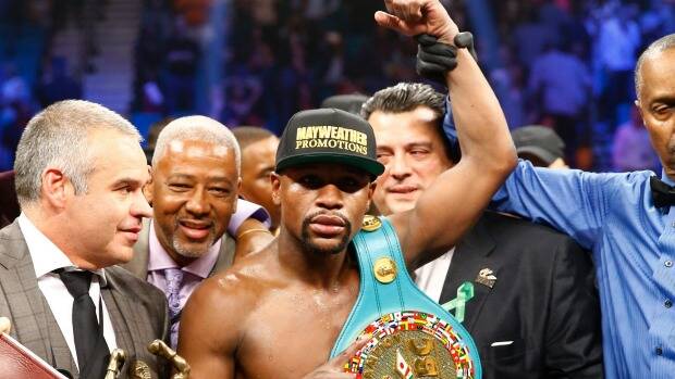 Floyd Mayweather won on points. Photo: Getty Images