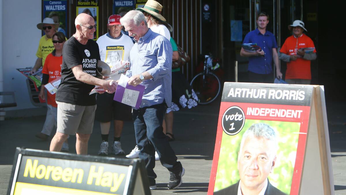 Disillusioned: Paddy Ryan  rallied support for  independent candidate Arthur Rorris.  KIRK GILMOUR